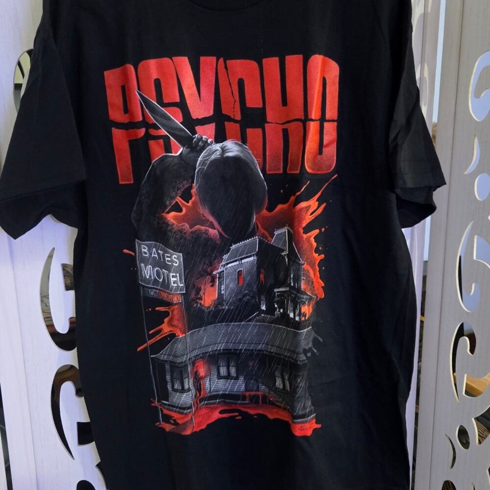 Psycho Bates Motel Graphic T Shirt Adult XL NWT Horror Movie Black Cotton NWT